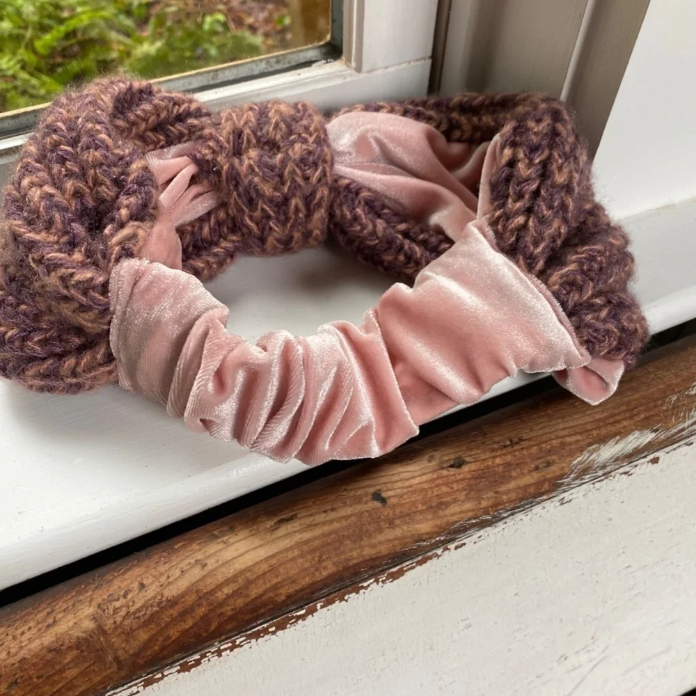 Anthropologie Pink Chunky Knit Velvet Headband